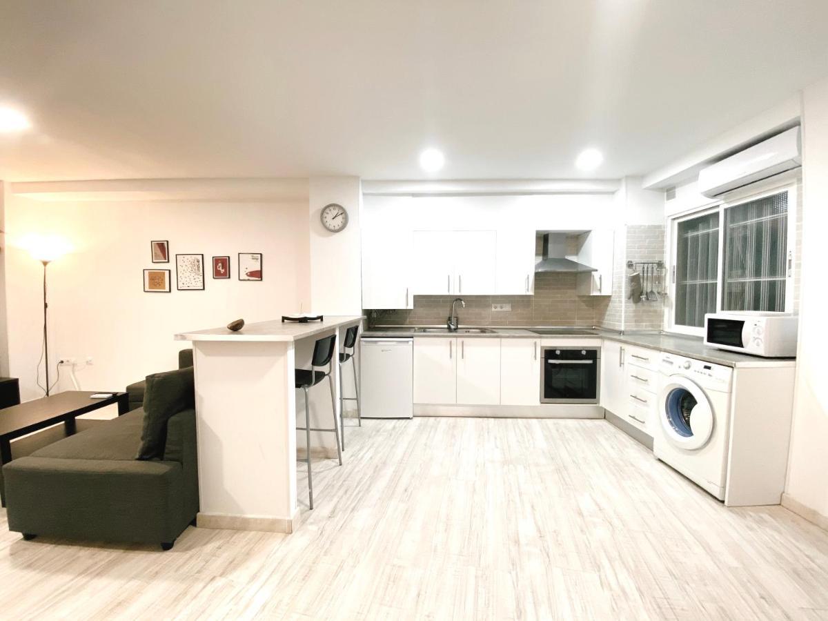 Gmc Turistics - Great Apartment For Groups & Families Malaga Exterior photo