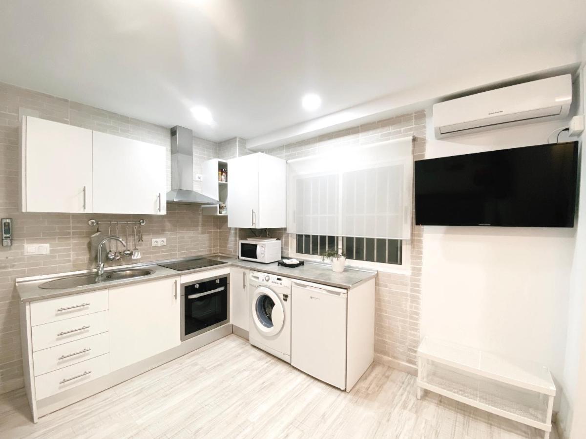 Gmc Turistics - Great Apartment For Groups & Families Malaga Exterior photo