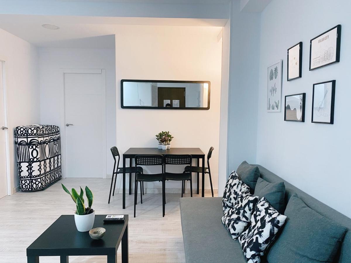 Gmc Turistics - Great Apartment For Groups & Families Malaga Exterior photo